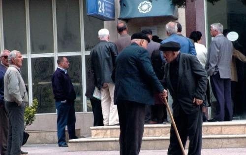 Gomrukdə Musadirə Olunan Məhsullar Necə Satisa Cixarilir Foto