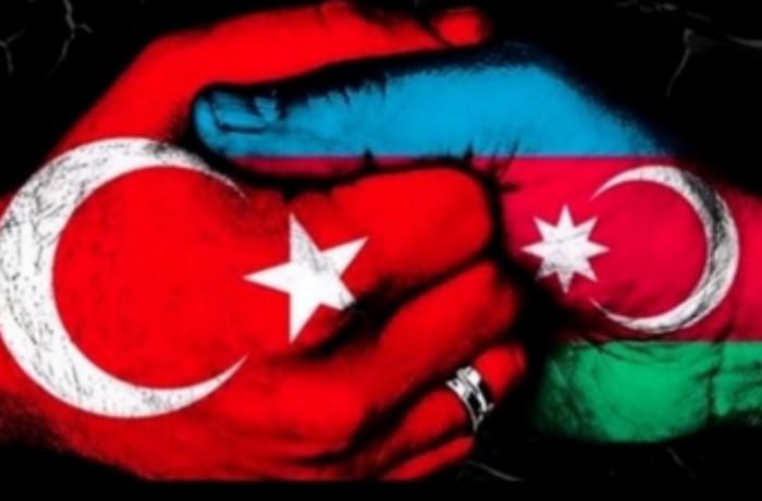 Türk məşhurlardan Azərbaycana dəstək