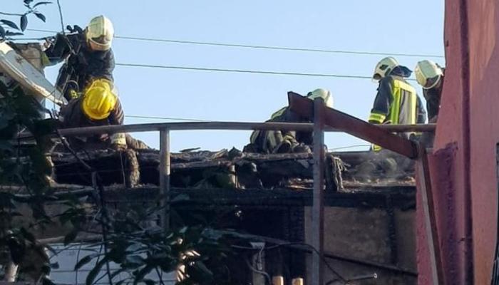 Bakıda iş adamının evi yanıb - FOTOLAR
