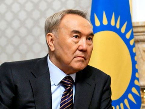 Kazakistan Parlamentosu, Nazarbayev’in "ömür boyu başkanlık" yetkilerini kaldırdı