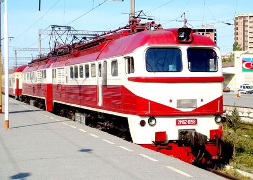 Baku-Ganja train’s speed to gradually reach 150-160 km/h