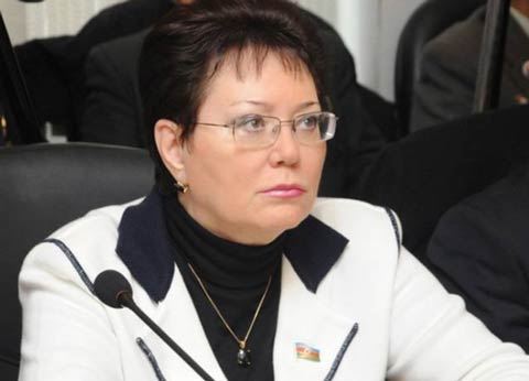 Эльмира Ахундова отозвана с должности посла в Украине