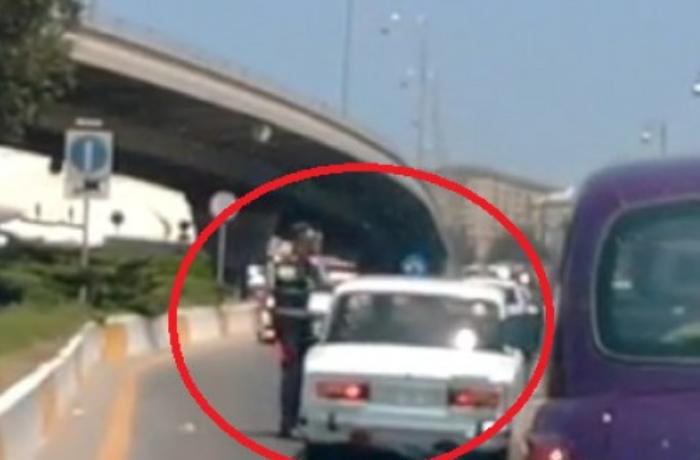 Katta olchamdagi osiyolik ayollarning fotosuratlari Rocco Siffredi bilan porno holda