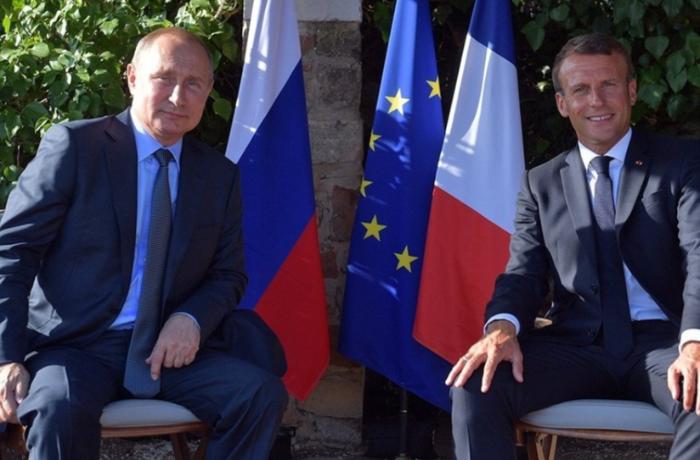 Putin və Makron  -