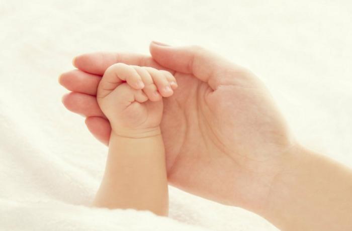 “Yeniyetmələrin ana olması təhlükəlidir” – Ginekoloqdan xəbərdarlıq