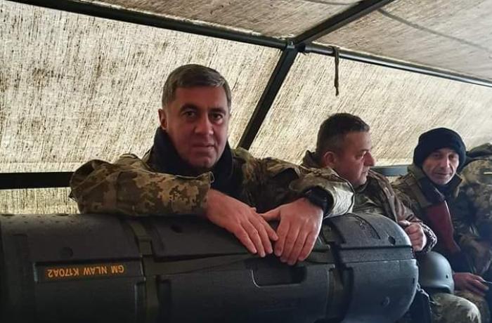 Gürcüstanın keçmiş müdafiə naziri Ukraynada ruslara qarşı döyüşür - FOTO