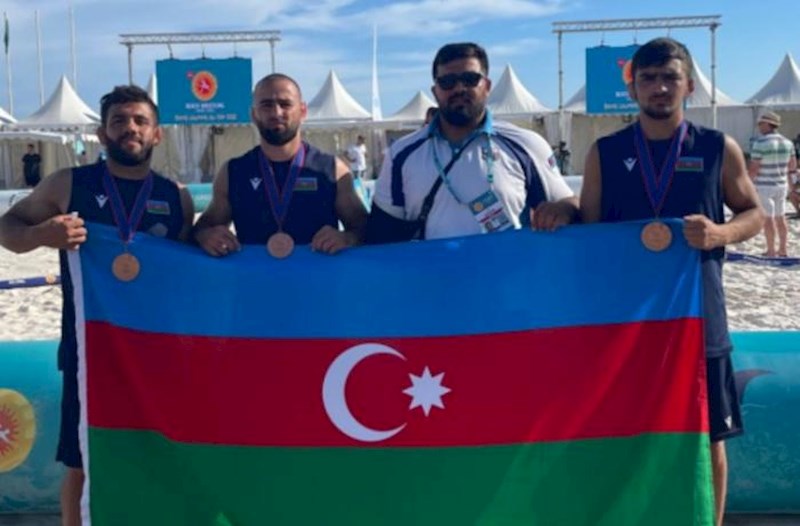 Azərbaycan güləşçiləri Fransada 3 medal qazandılar