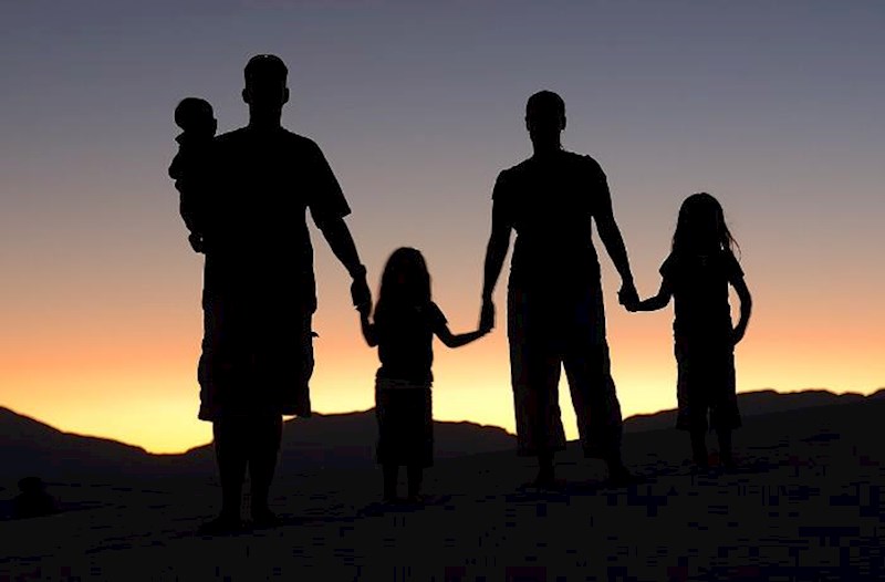 “3 uşağı olanlar pensiyaya 5 il tez çıxsın” – Parlamentdə təklif