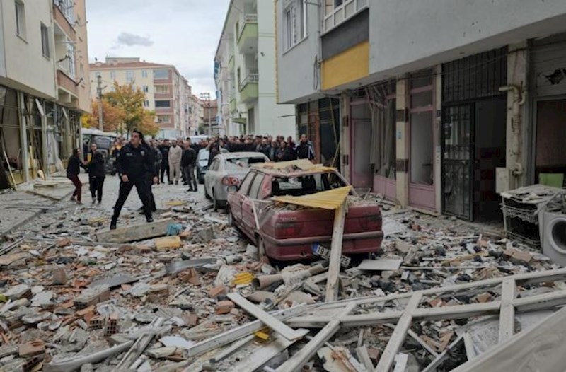 Türkiyədə yaşayış binasında partlayış – Ölən və yaralananlar var