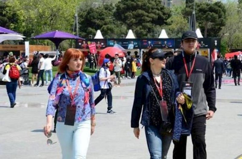 İşgüzar məqsədlə Azərbaycan ən çox bu ölkələrdən turist gəlib – Siyahı