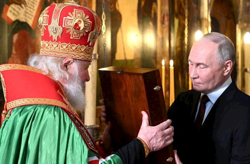 Patriarx Kirill Putinə əsrin sonuna qədər hakimiyyətdə qalmağı arzuladı 