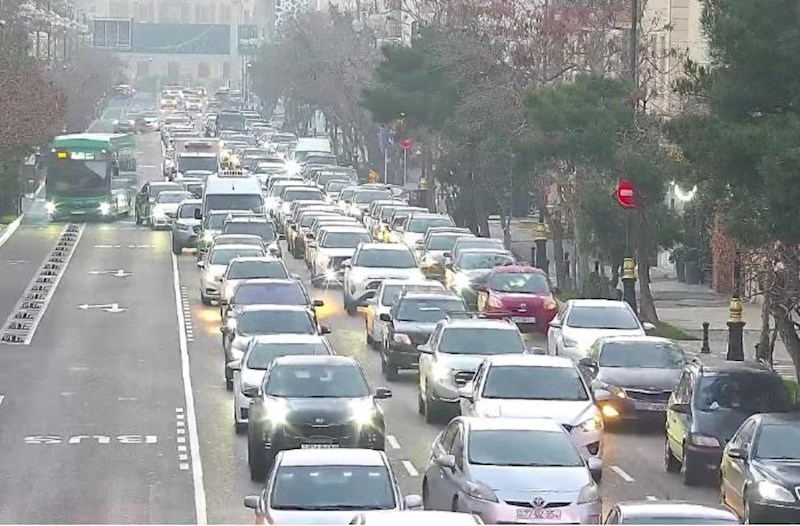 “Tıxacda” ən çox hansı ölkələrin vətəndaşları vaxt keçirir? – Azərbaycan 71-ci yerdədir