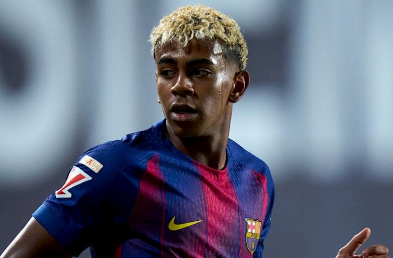 PSJ Yamalı rekord qiymətə transfer etmək istəyir – “Goal.com”