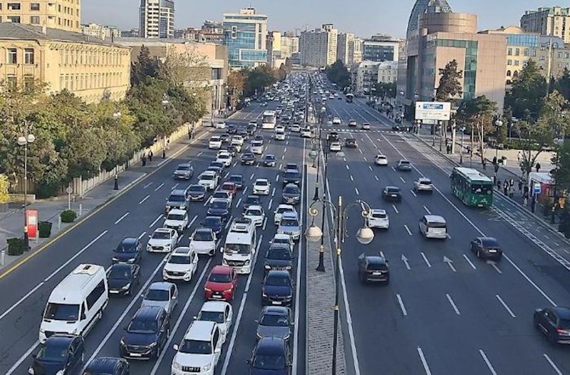 Əksər yollarda tıxac var – Sürücülərin nəzərinə!