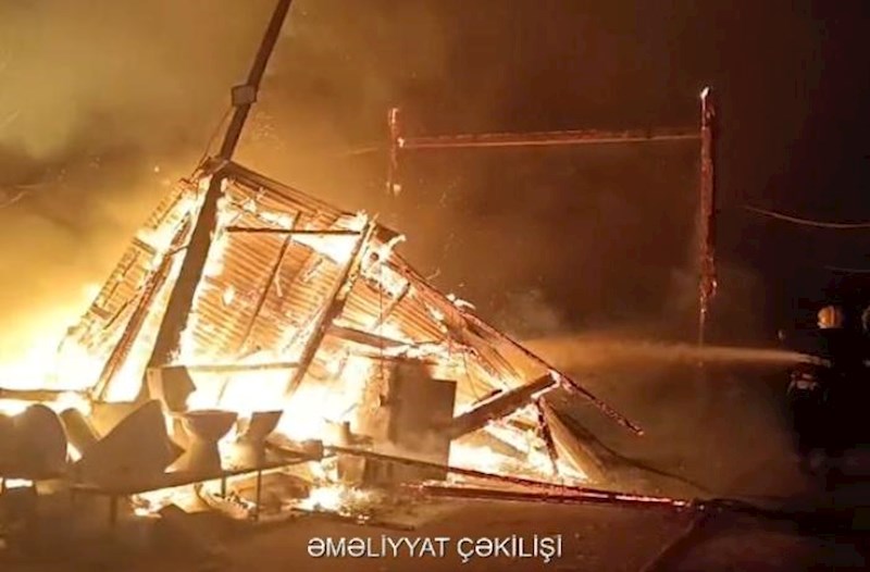 Keşlədə tikinti materialları yanıb – Video
