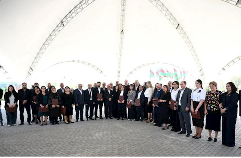 Zəngilanın Məmmədbəyli və Ağalı kəndlərinin sakinlərinə mənzillərin açarları təqdim edildi