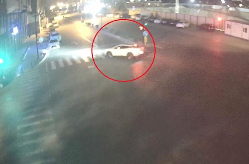 Bakıda sərxoş vəziyyətdə qəza törədən sürücü həbs olundu – Video