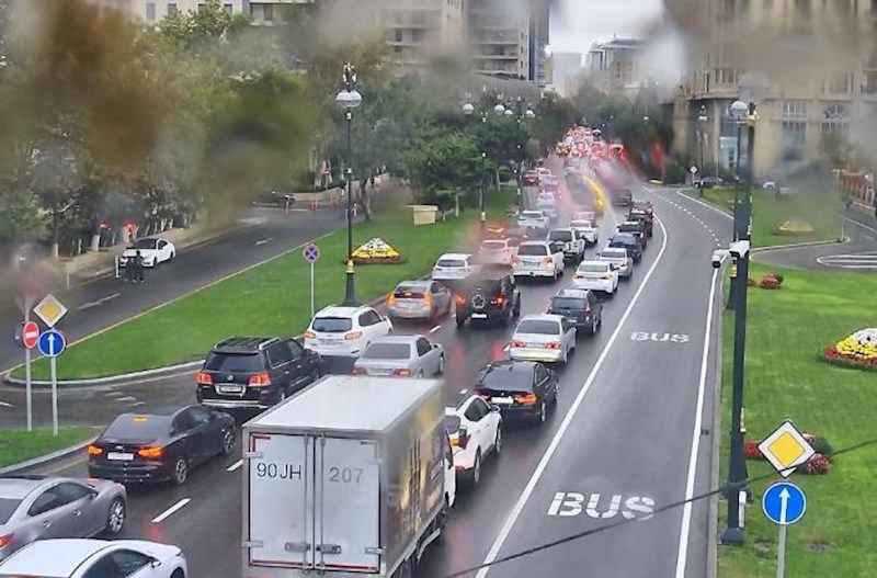 Bu yollarda tıxac var – Siyahı