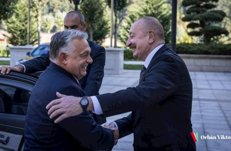 “Bir dost görmək həmişə xoşdur” − Orban