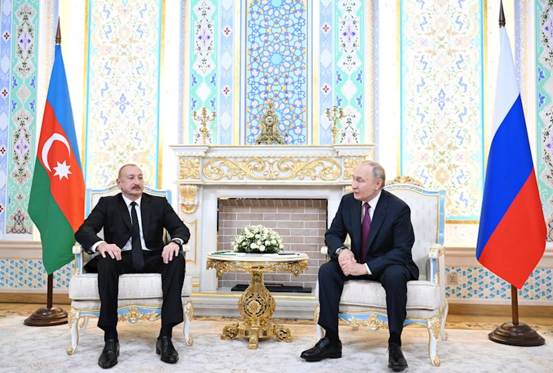 Putin Rusiya-Azərbaycan münasibətləri barədə danışdı