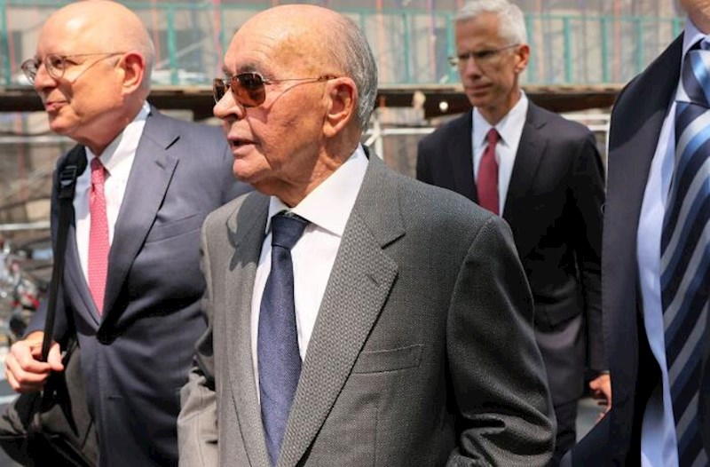 Tramp “Tottenhem”in keçmiş sahibini əfv etdi