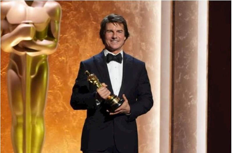 Tom Kruza “Oskar” verdilər – Fotolar