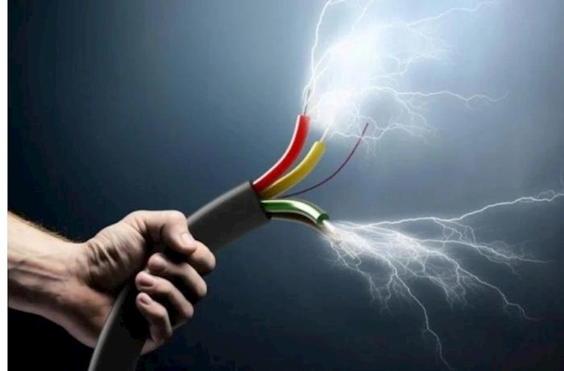 Bakıda restoranın 4 əməkdaşı “tok vurma” nəticəsində ölüb