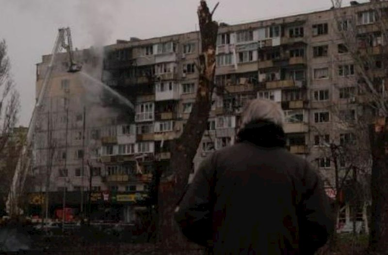 Rusiya Kiyevə kütləvi hücum etdi − Ölən və yaralananlar var