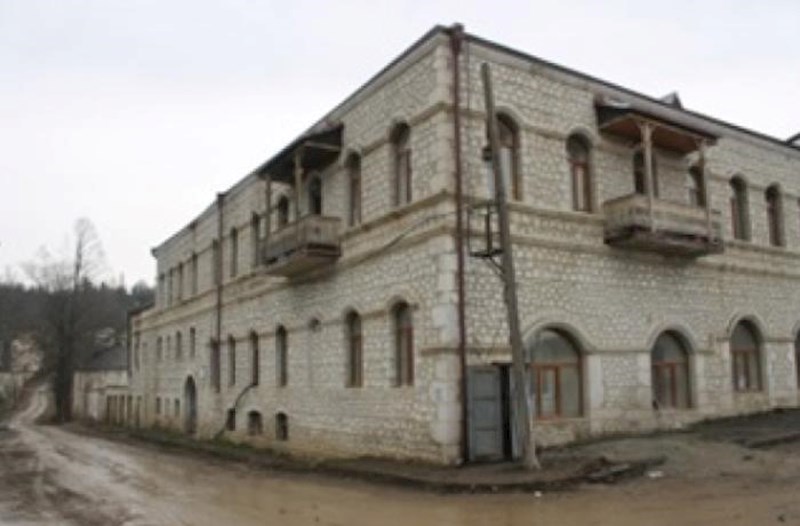 Şuşada Qız məktəbinin təmiri üçün 2,3 milyon ayrılıb