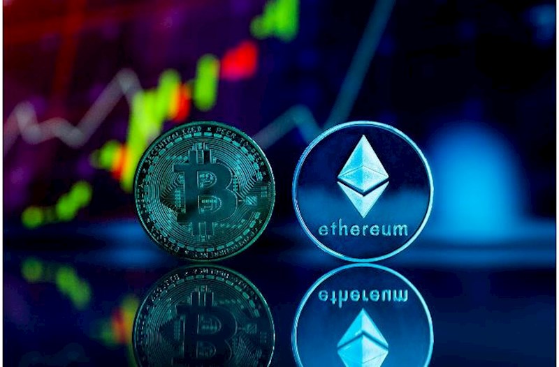 “Bitcoin”in qiyməti 100 min dollardan aşağı düşdü