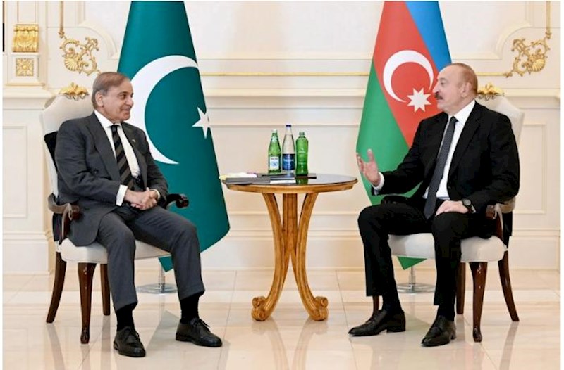 Prezidentlərin məhdud tərkibdə görüşü oldu − Yenilənib