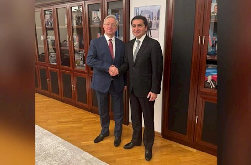 Hikmət Hacıyev Mixail Qaluzinlə regional məsələləri müzakirə edib