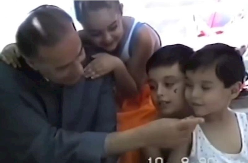 Heydər Əliyevin nəvələri ilə səmimi kadrları − Video  