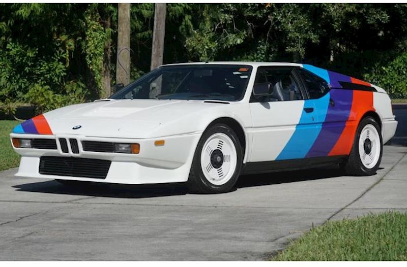 “Formula-1” əfsanəsinin avtomobili hərraca çıxarılacaq