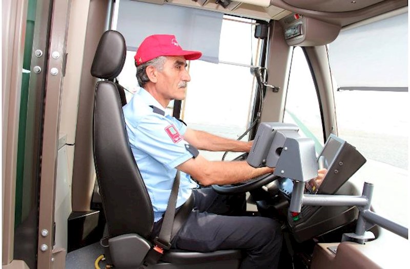 Avtobusda sürücülər yüksək səslə musiqi səsləndirə bilərlər? – Açıqlama