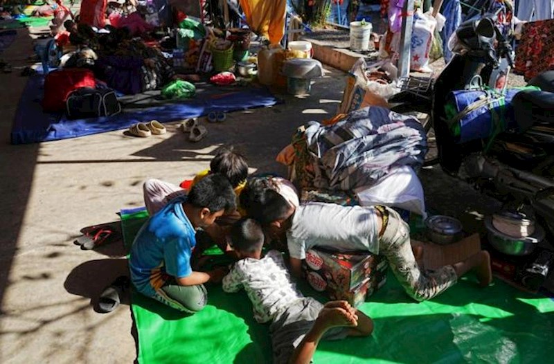 Kambocada 130 minə yaxın uşaq didərgin düşdü − Münaqişəyə görə