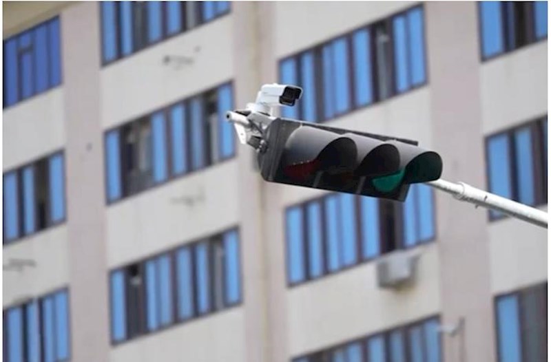 Bakıda ilk dəfə “ağıllı svetoforlar” quraşdırıldı