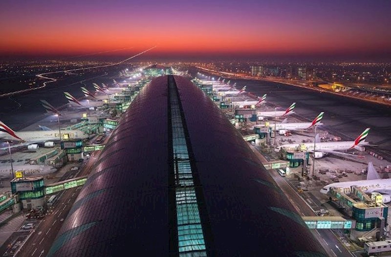 Dubay hava limanında 200-dən çox reys gecikdi və ləğv edildi