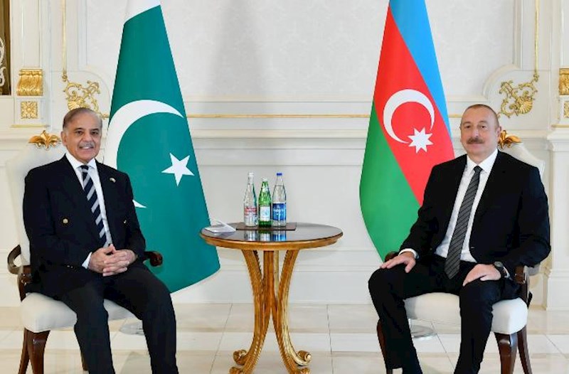 Şahbaz Şərif Prezidenti təbrik etdi