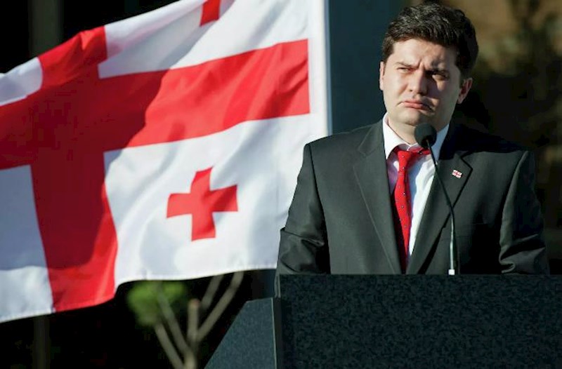 Gürcüstanın keçmiş müdafiə naziri saxlanıldı