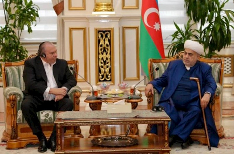 “Erməni kilsəsi sülh prosesini pozmaq üçün dağıdıcı təbliğat aparır” − Şeyxülislam