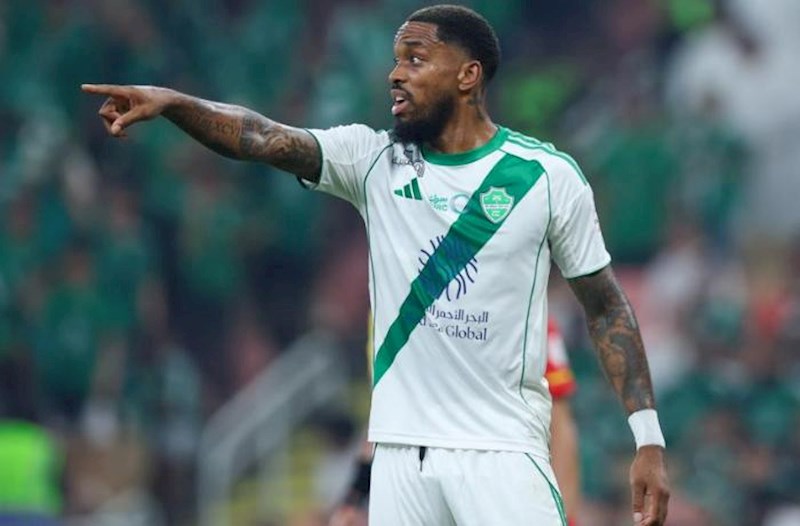 İngiltərə millisinin futbolçusu həbs edildi