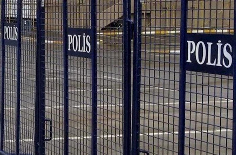 Ankara və İzmirdə də aksiyalara qadağa qoyuldu