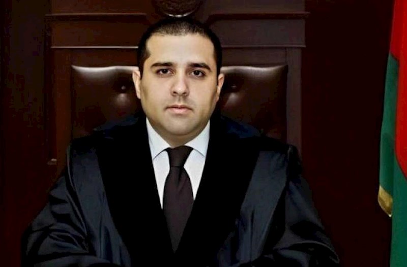 Bir həftə əvvəl hakimdə heç bir problem aşkarlanmadı, dünən vəfat etdi – Yeni detallar 