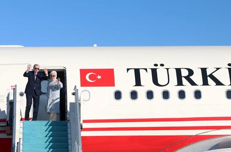 Ərdoğan Macarıstana getdi