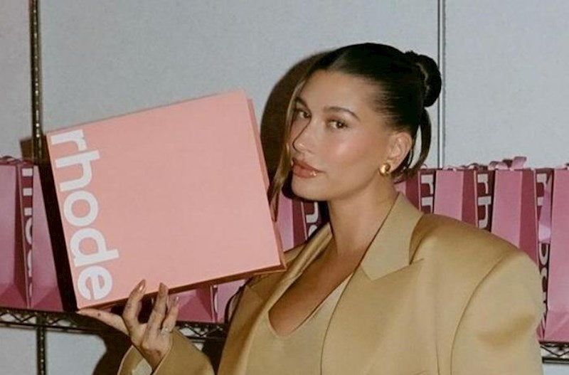 Heyli Biber “Rhode”u 1 milyarda satdı 