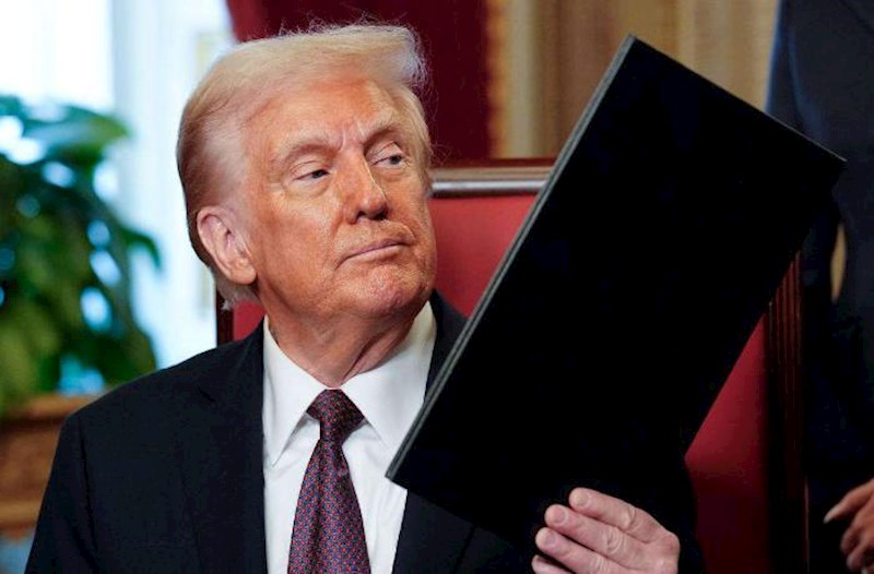 Tramp varlı amerikalılara vergiləri 40%-ə qədər artıra bilər