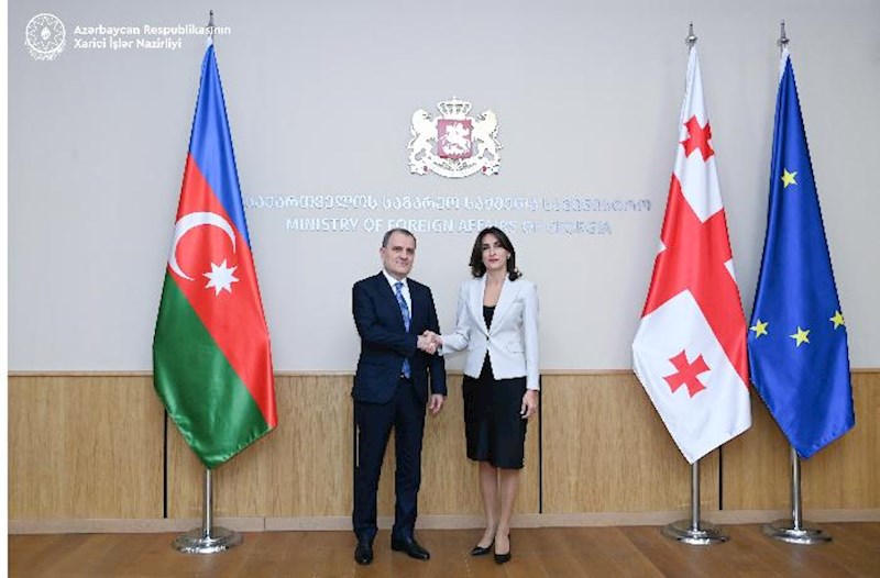 Ceyhun Bayramov gürcüstanlı həmkarı ilə görüşdü
