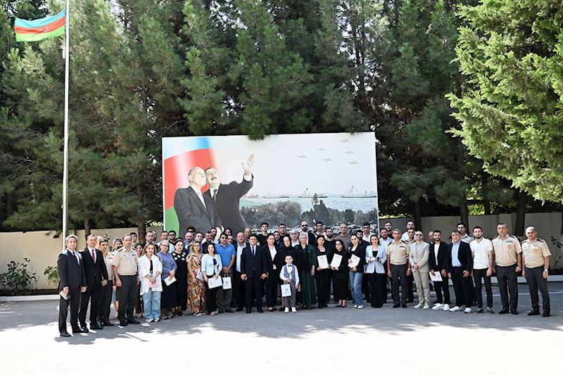 Şəhid media nümayəndələrinin medalları ailələrinə təqdim edildi