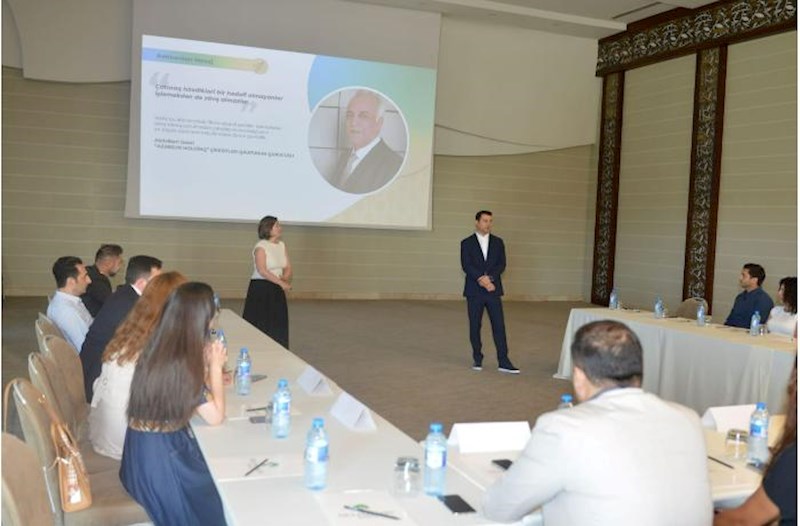 “Azərsun Holdinq” təhsil müəssisələri ilə əməkdaşlıq görüşü keçirib